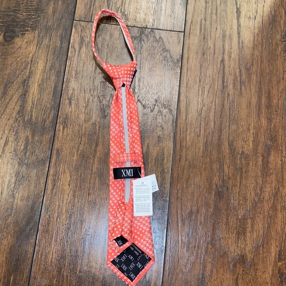XMI Adjustable Zipper Tie